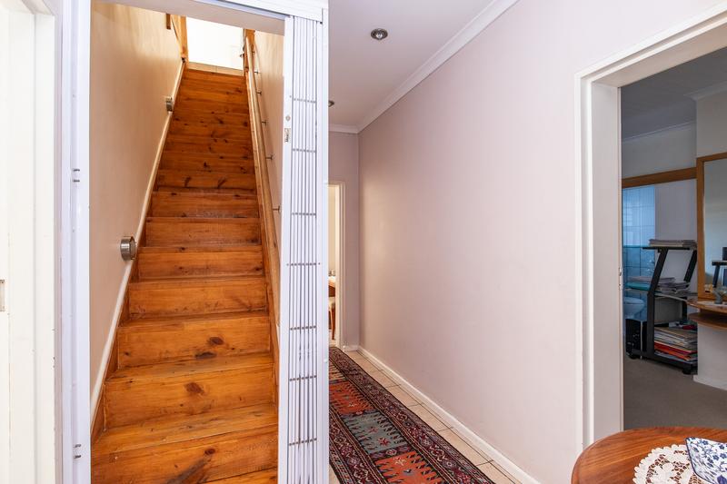 5 Bedroom Property for Sale in Constantia Western Cape
